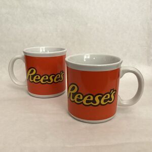 Coffee mugs, Reeses Hershey logo